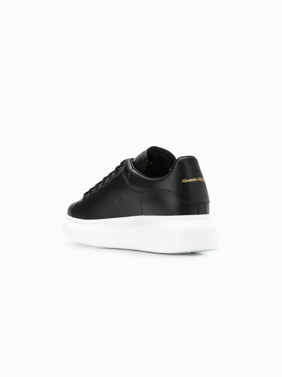 <strong>Alexander Mcqueen </strong><br>Sneakers Larry In Pelle - immagine 3