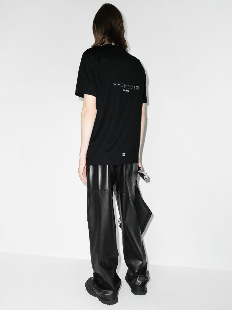 <strong>Givenchy </strong><br>T-Shirt - Image 3