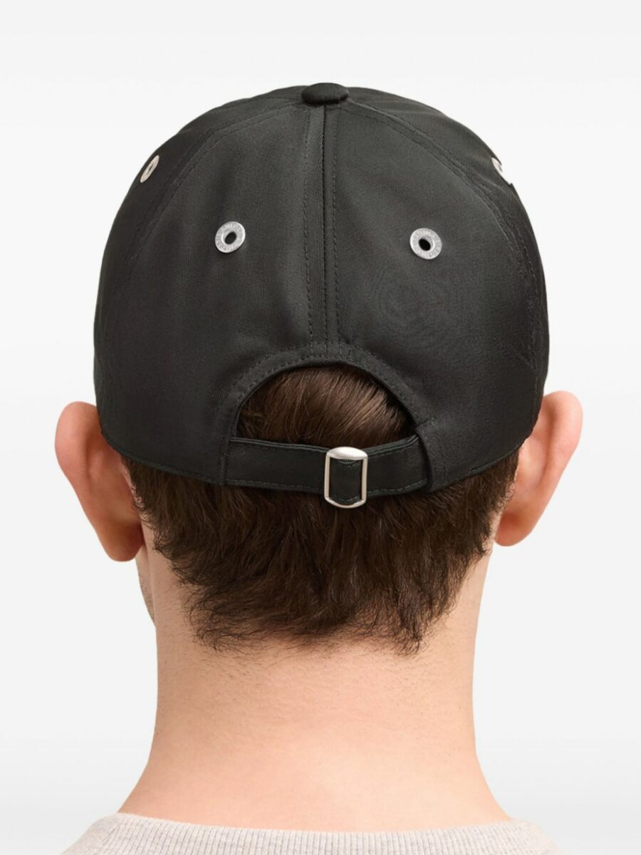 <strong>Ami Paris </strong><br>Adc Studs Cap - Image 3