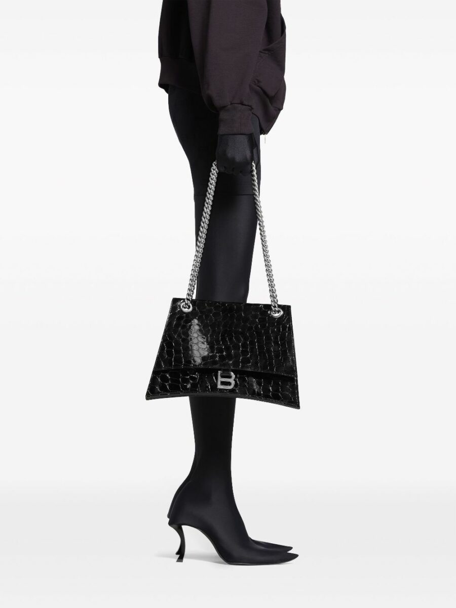 <strong>Balenciaga </strong><br>Crush Chain Bag M - Image 5